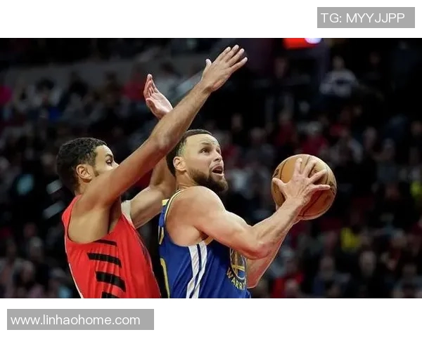 冲突升级！库里与教练发生激烈争执