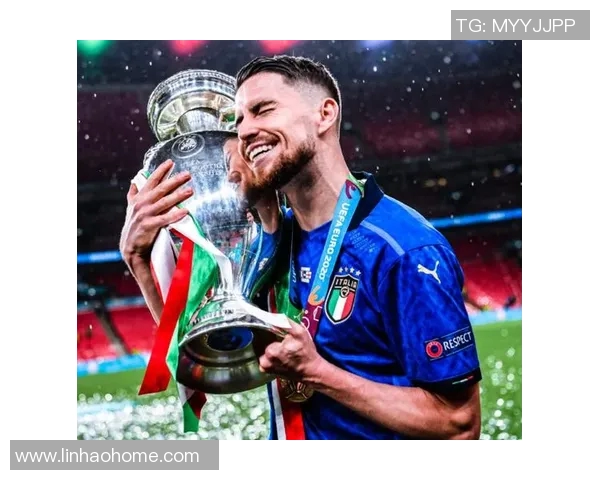 那不勒斯荣获月度最佳球员,实至名归 那不勒斯荣获月度最佳球员,实至名归